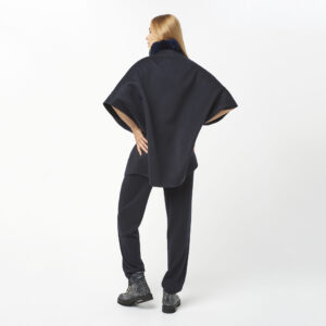 Highlands Poncho Navy