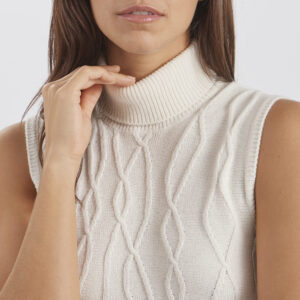 Lucy Turtleneck Off White