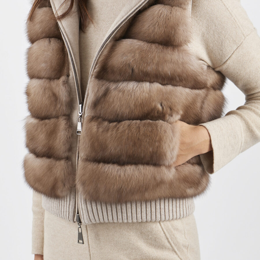 Reversible Bomber Vest Sable - Image 9